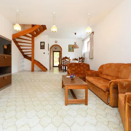 Pinus 2 By Interhome Feriehus Balatonfůzfő